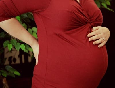 Pregnancy Backaches – How to Cope