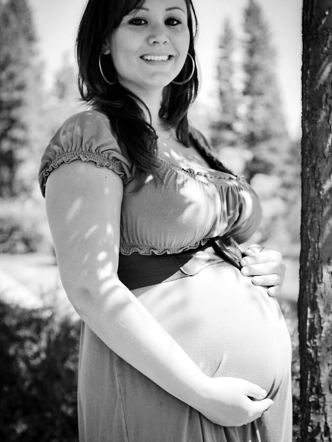 pregnancy hacks make this pregnant woman happy