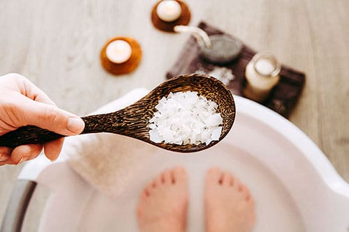 Adding Epsom Salt in foot bath water during pregnancy