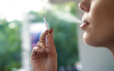 Smoking in Early Pregnancy Without Knowing